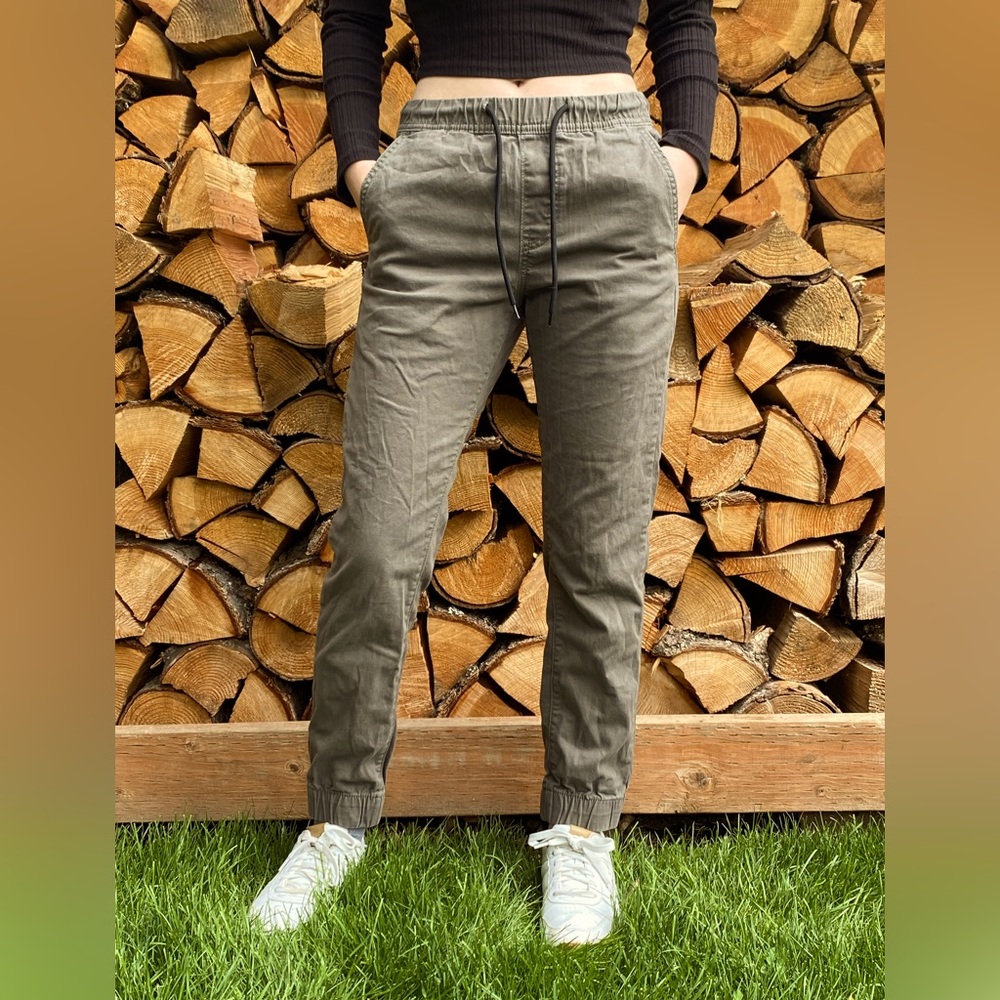 Forest green cargo pants